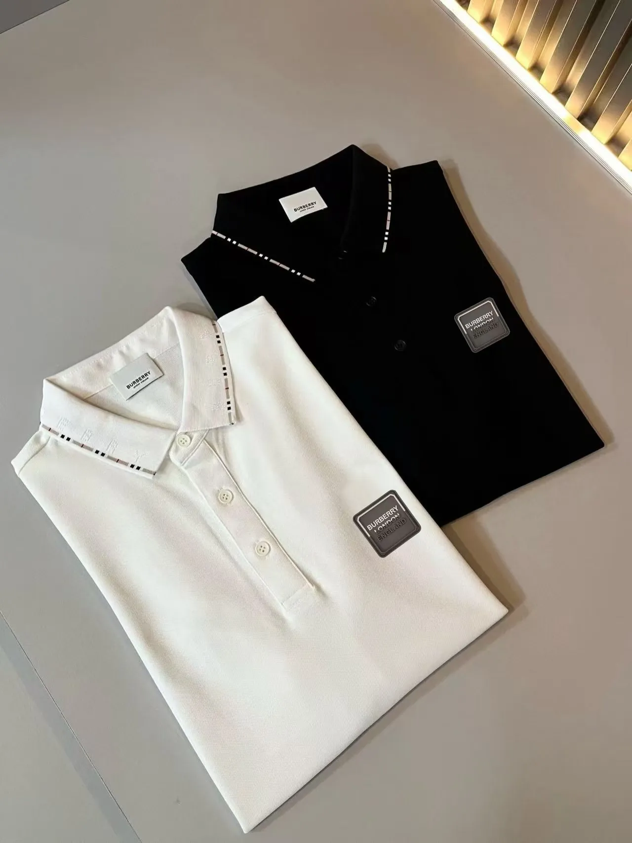 P125， Bur*erry * 2026 New Arrival Polo ， ！ , ！ ！ Breathable , ！ logo ！ ! ！ Premium .Size:M-4XL